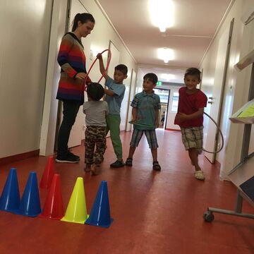 Čeští dobrovolníci v německém uprchlickém táboře